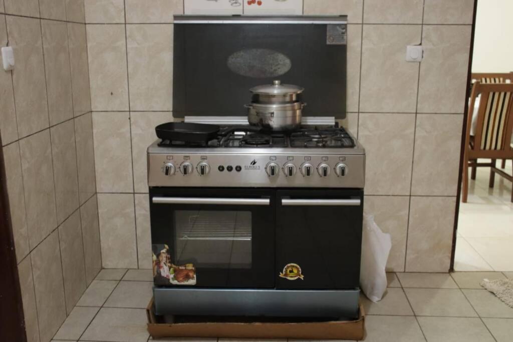 Résidence Jeanne à Yaoundé Messamengo . Duplex Extérieur photo